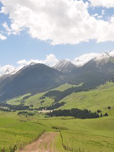 Preview wallpaper prairie, cajun, mountains, grass