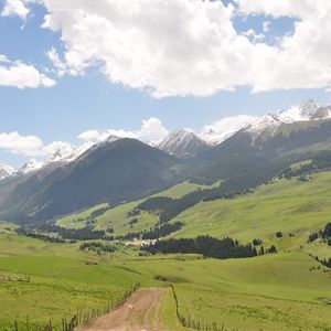 Preview wallpaper prairie, cajun, mountains, grass