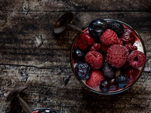 Preview wallpaper pudding, berries, dessert, food