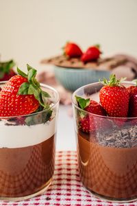 Preview wallpaper pudding, strawberry, berries, chocolate, dessert