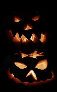 Preview wallpaper pumpkin, glow, dark, halloween