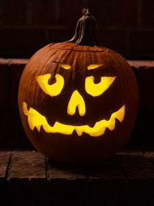Preview wallpaper pumpkin, halloween, light, steps