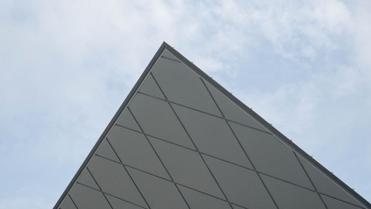 Wallpaper pyramid, angle, sky, minimalism