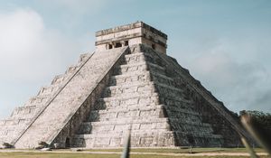 Preview wallpaper pyramid, building, architecture, ancient, landmark
