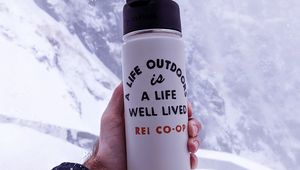 Preview wallpaper quote, phrase, positive, inscription, hand, thermos