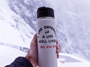 Preview wallpaper quote, phrase, positive, inscription, hand, thermos