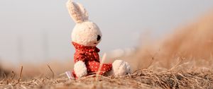 Preview wallpaper rabbit, toy, plush, white