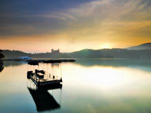 Preview wallpaper raft, morning, lake, mountains, fog