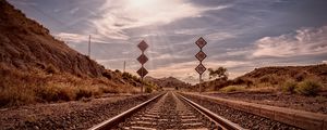 Preview wallpaper railroad, rails, sun, light