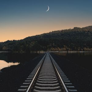Preview wallpaper railway, evening, horizon