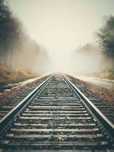 Preview wallpaper railway, fog, autumn, direction