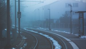 Preview wallpaper railway, fog, turn, station