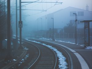 Preview wallpaper railway, fog, turn, station