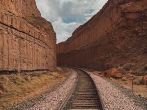 Preview wallpaper railway, rails, turn, canyon, rocks, landscape