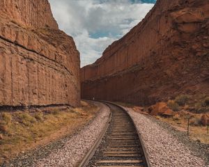 Preview wallpaper railway, rails, turn, canyon, rocks, landscape