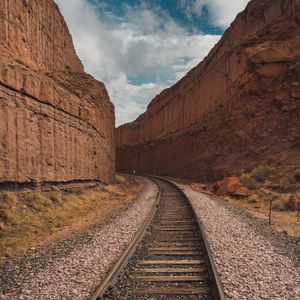 Preview wallpaper railway, rails, turn, canyon, rocks, landscape