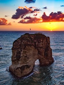 Preview wallpaper raouche rocks, beirut, lebanon, sea, sunset