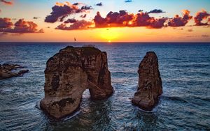 Preview wallpaper raouche rocks, beirut, lebanon, sea, sunset