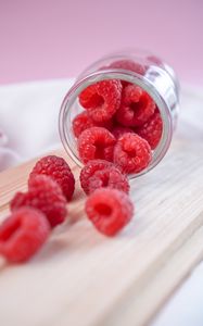 Preview wallpaper raspberries, berries, fresh, ripe