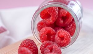 Preview wallpaper raspberries, berries, fresh, ripe