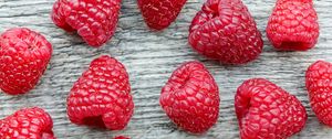 Preview wallpaper raspberries, berries, fruits, ripe