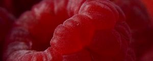Preview wallpaper raspberries, berries, ripe, fresh, red, macro