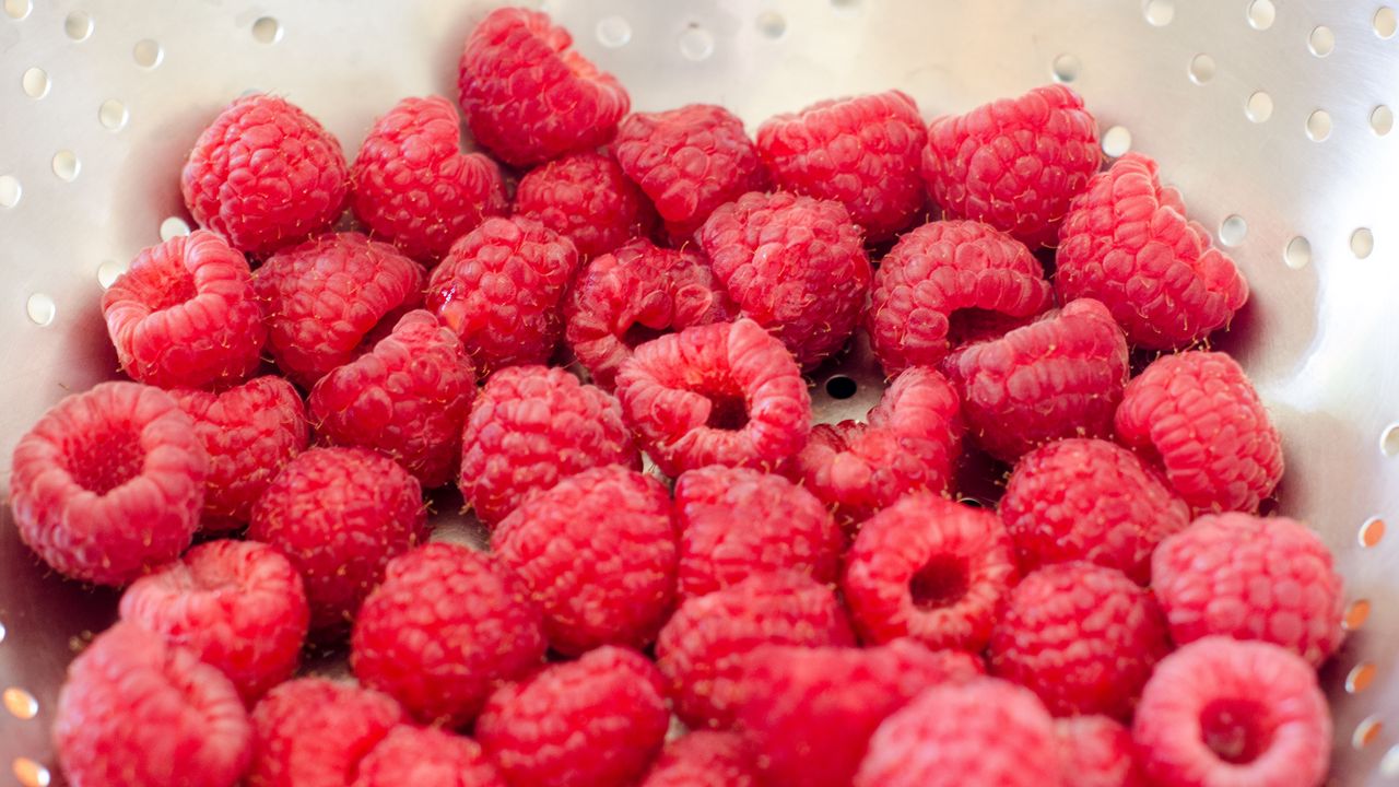 Wallpaper raspberries, berries, ripe, macro