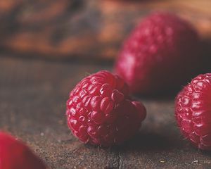 Preview wallpaper raspberry, berry, fruit, macro, surface