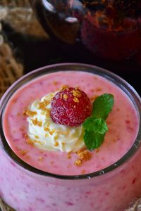 Preview wallpaper raspberry, dessert, cream