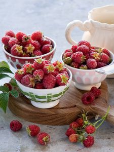 Preview wallpaper raspberry, jam, fruit, dishes