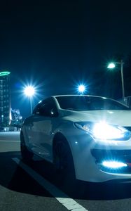 Preview wallpaper renault megane, headlights, light, night