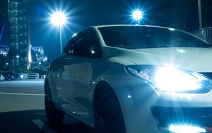 Preview wallpaper renault megane, headlights, light, night