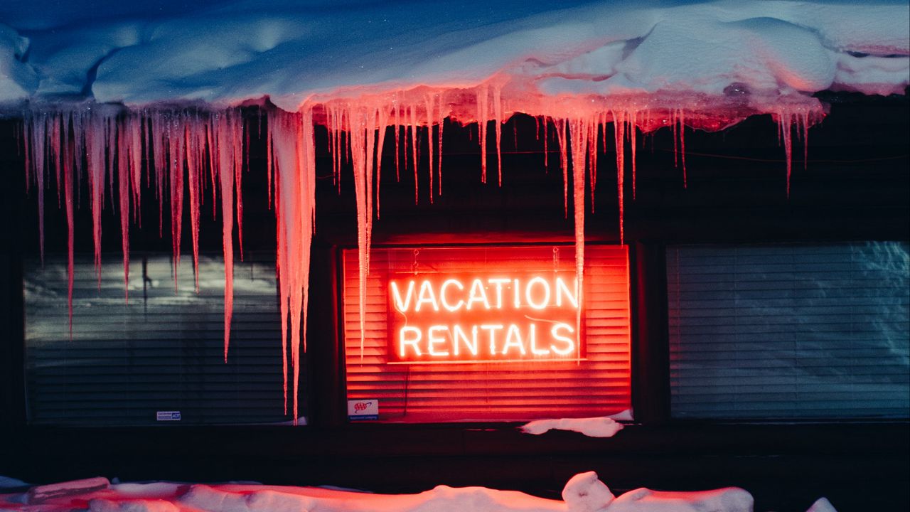 Wallpaper rentals, vacation, inscription, words, icicles, snow