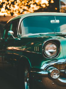 Preview wallpaper retro, car, headlight, vintage