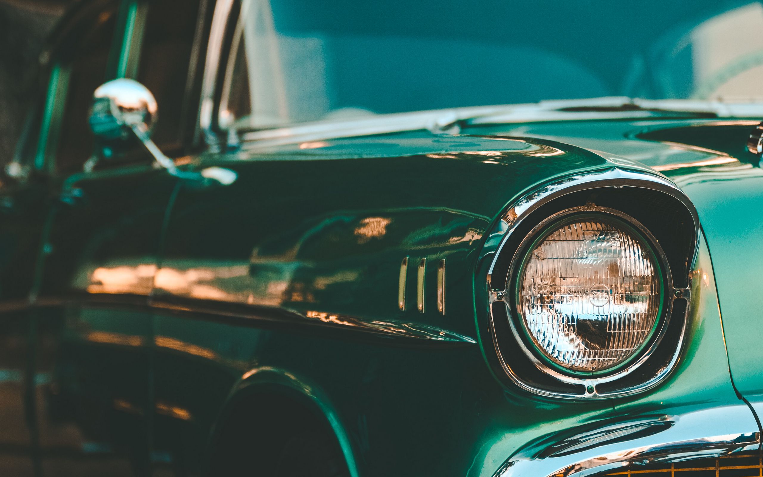 Download wallpaper 2560x1600 retro, car, headlight, vintage widescreen