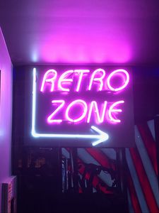 Preview wallpaper retro, zone, neon, arrow, sign