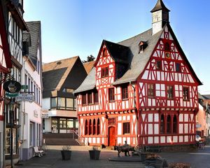 Preview wallpaper rhens, germany, street, building, alley, road