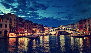 Preview wallpaper rialto bridge, italy, night, river, building