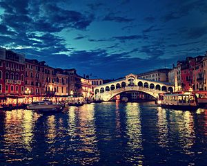 Preview wallpaper rialto bridge, italy, night, river, building