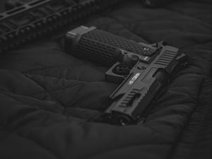 Preview wallpaper rifle, gun, weapon, black