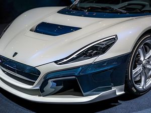 Preview wallpaper rimac, car, headlight, wheel, sports car