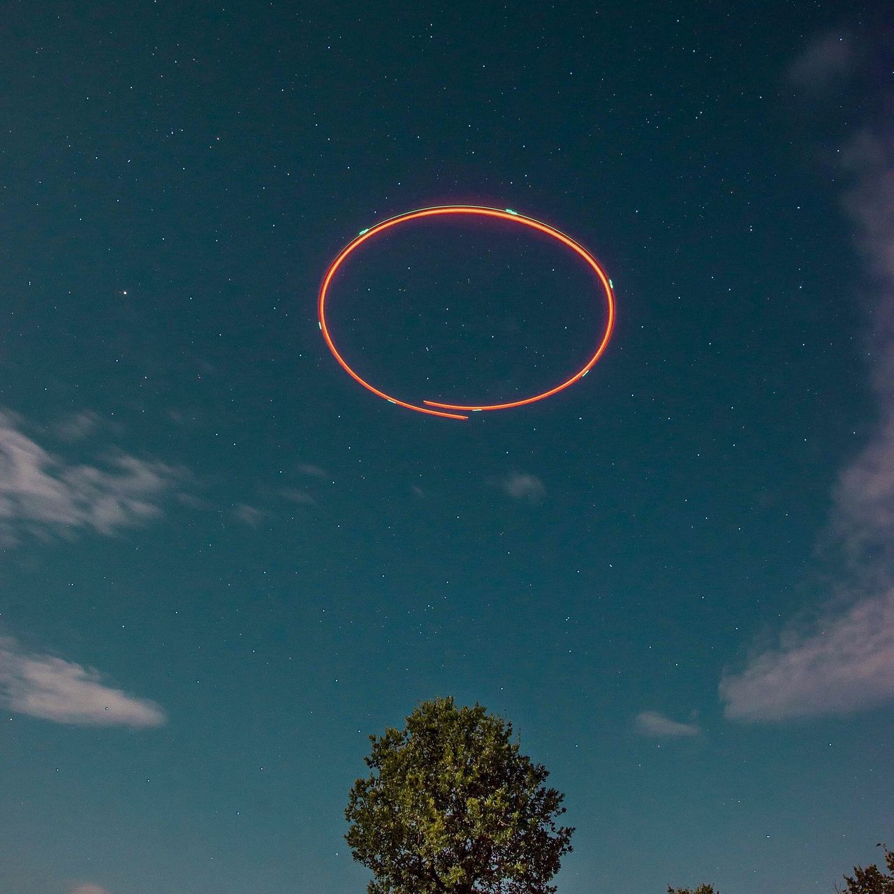 Download wallpaper 1280x1280 ring, light, sky, long exposure, motion ipad,  ipad 2, ipad mini for parallax hd background