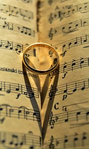 Preview wallpaper ring, music, heart, shadow, love