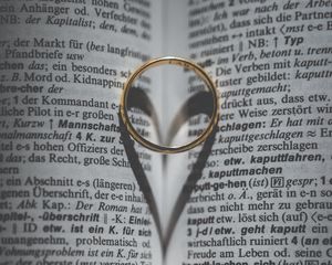 Preview wallpaper rings, wedding, love, book