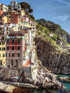 Preview wallpaper riomaggiore, italy, shore, cliff, hdr