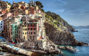 Preview wallpaper riomaggiore, italy, shore, cliff, hdr