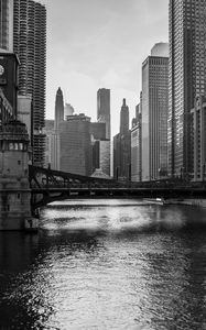 Preview wallpaper river, bridge, buildings, skyscrapers, black and white, chicago, usa