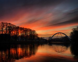 Preview wallpaper river, bridge, trees, evening, dark