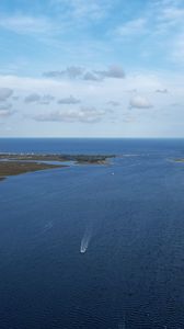 Preview wallpaper river, coast, horizon, landscape, nature