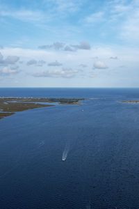 Preview wallpaper river, coast, horizon, landscape, nature
